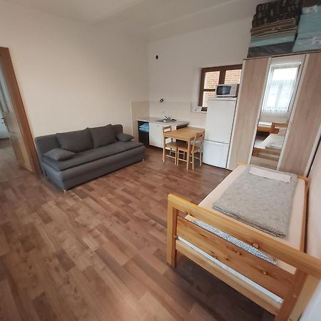 Pivni Lednice Lhota pod Libcany Extérieur photo